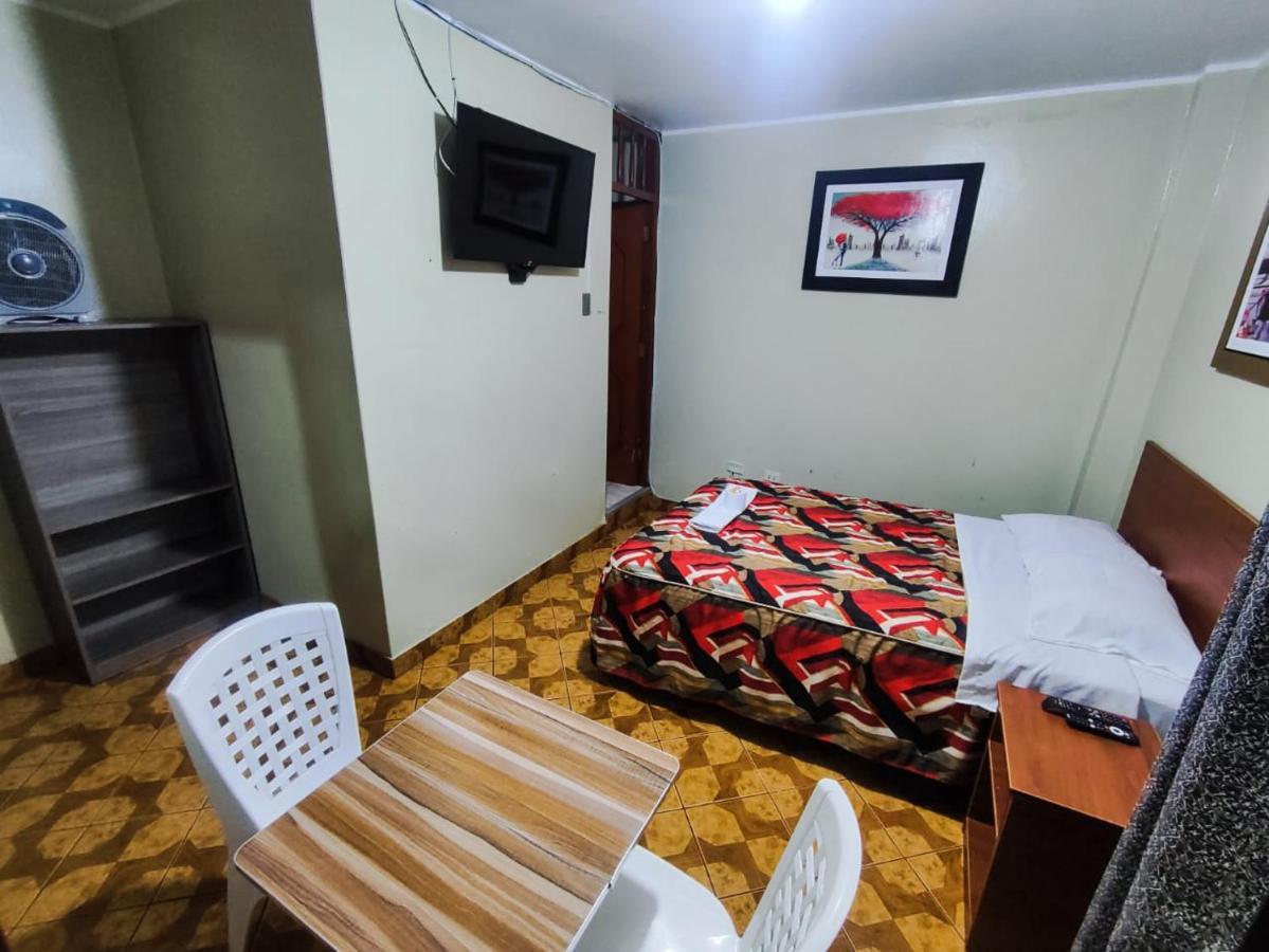 Hostal Continental Nazca Buitenkant foto